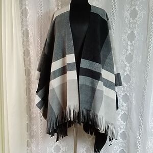 Estudio Women's Weather Poncho One Size